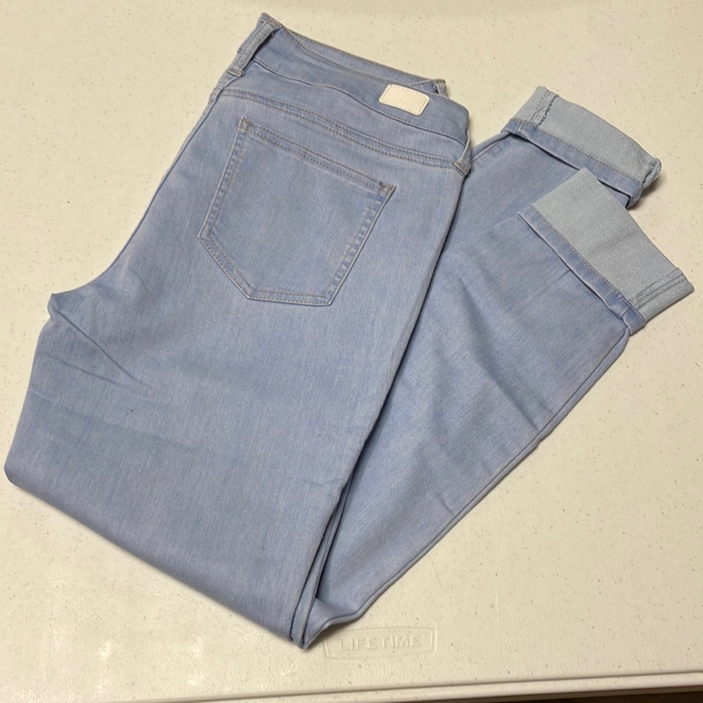 Celebrity Pink Skinny pants